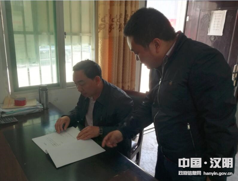 罗国才深入铁佛寺镇调研督导脱贫攻坚工作