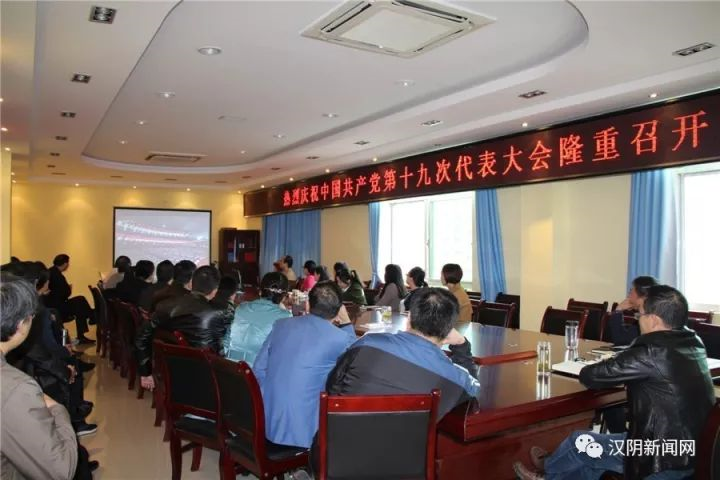 https://mmbiz.qpic.cn/mmbiz_jpg/PUxLlU6vIuL0VVELXuAb8UyRdykPVjwTUfYkKXYhk2v4zibBJJkMKfgkYGmkpHHAItCiaCiauywOjNwHEvPowY6ibw/640?wx_fmt=jpeg&wxfrom=5&wx_lazy=1