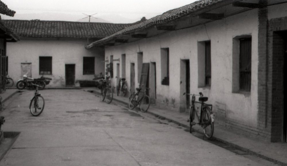 80年代前，我局机关办公场所外貌.jpg